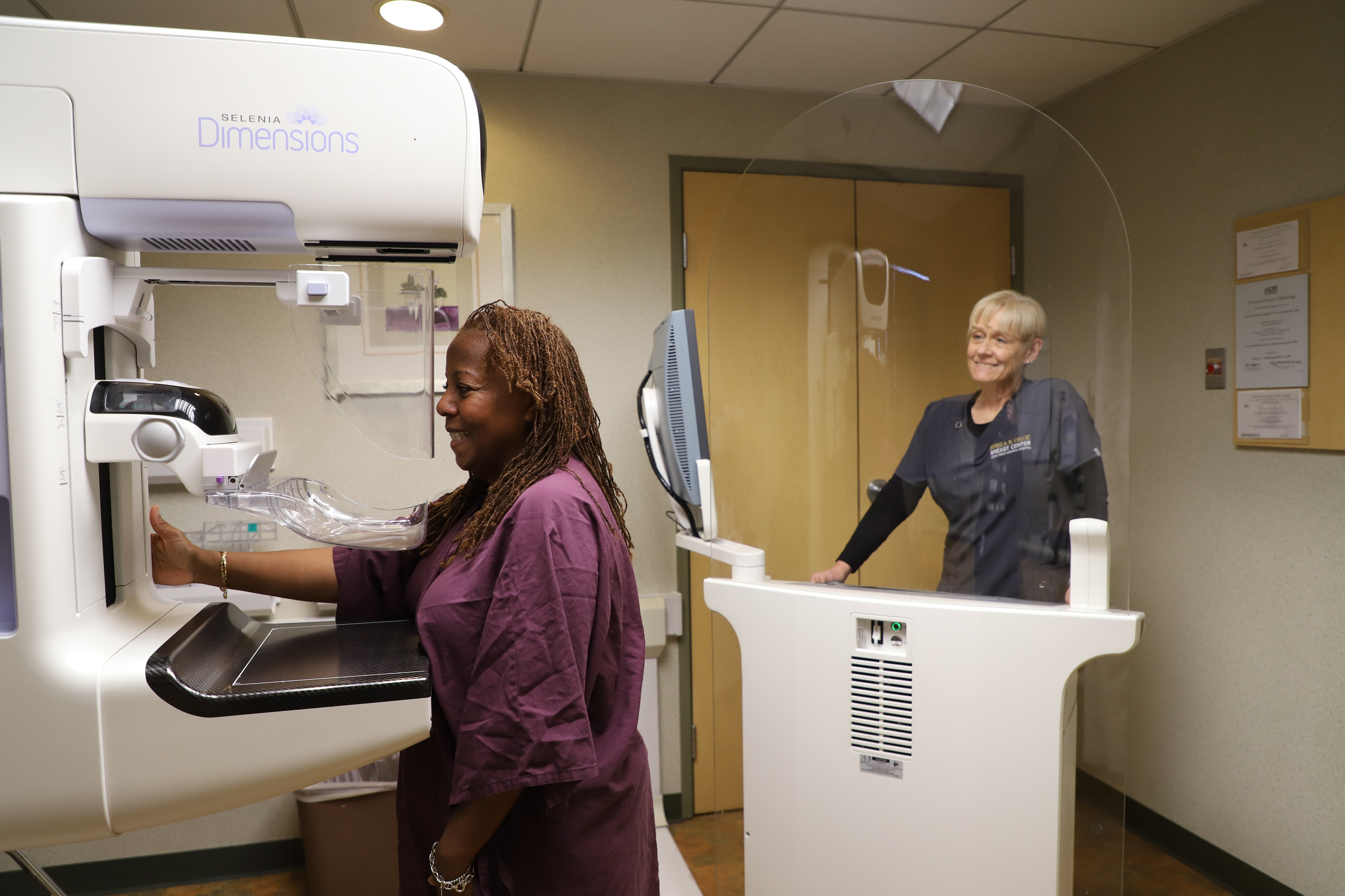 Patient meeting with nurse from Shiela R. Veloz Breast Center.